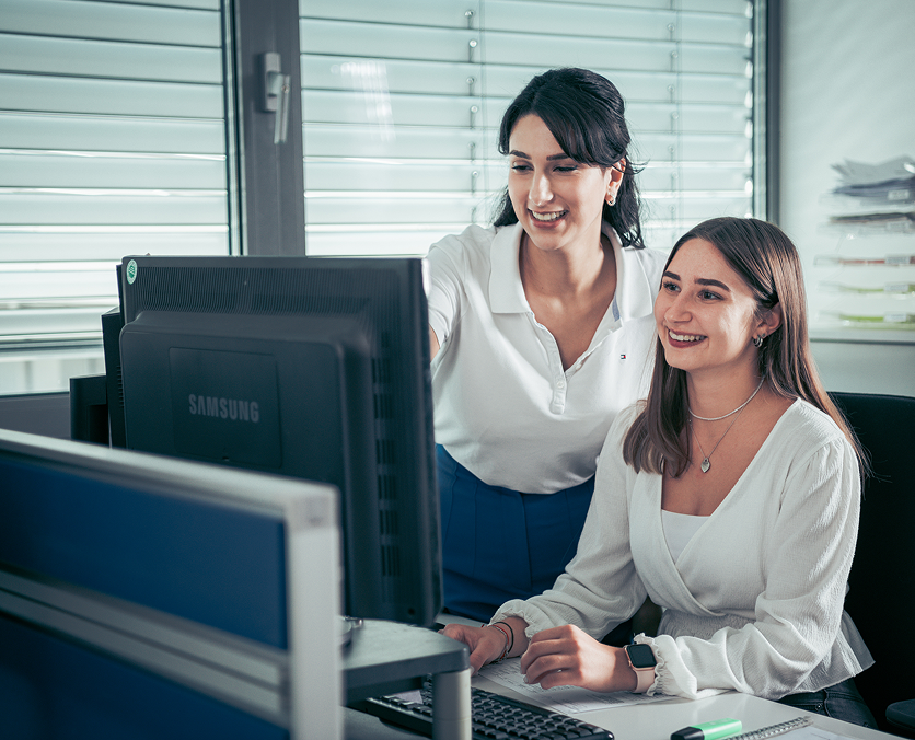 Auszubildende zur Industriekauffrau